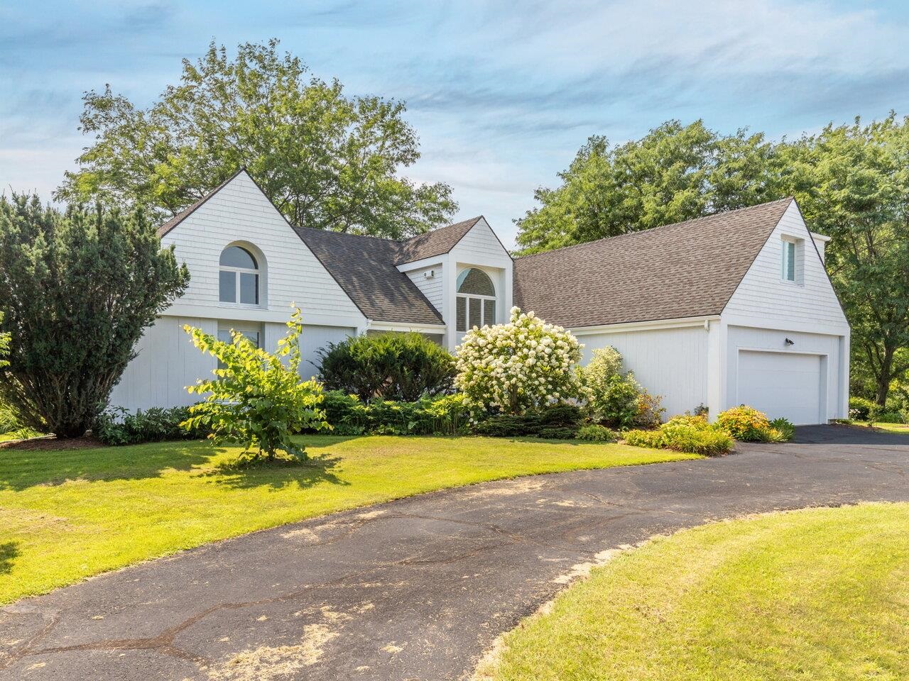 193 Beaver Creek Road Shelburne, VT 05482 - Photo 8 of 36 Gallery Image 8