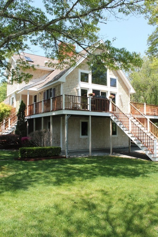 992 Drift Road Westport, MA 02790 - Photo 5 of 29 Gallery Image 5