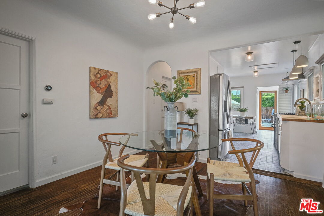 3411 Ferncroft Road Los Angeles, CA 90039 - Photo 8 of 26 Gallery Image 8