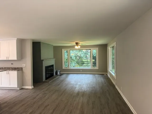 $575,000 | 28450 Shagbark Lane, Libertyville, IL 60048