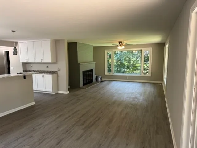 $575,000 | 28450 Shagbark Lane, Libertyville, IL 60048