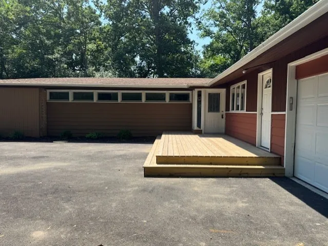 $575,000 | 28450 Shagbark Lane, Libertyville, IL 60048