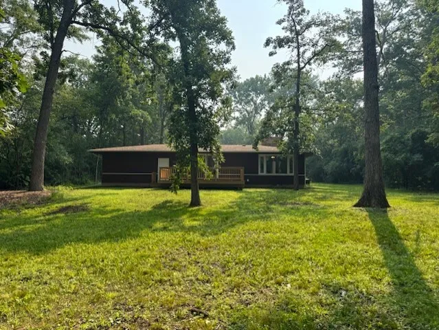 $575,000 | 28450 Shagbark Lane, Libertyville, IL 60048