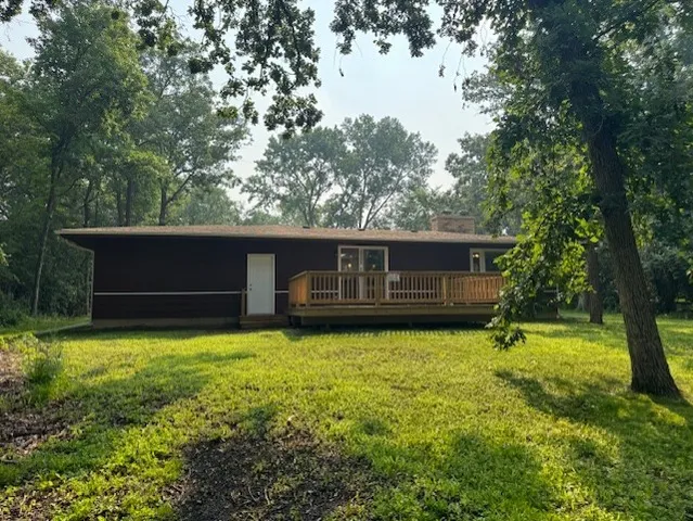 $575,000 | 28450 Shagbark Lane, Libertyville, IL 60048