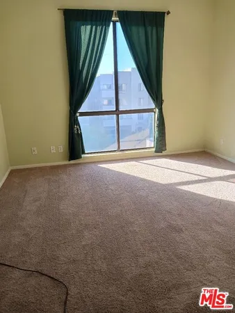 $2,450 | 533 South St Andrews Place, Unit 321, Los Angeles, CA 90020