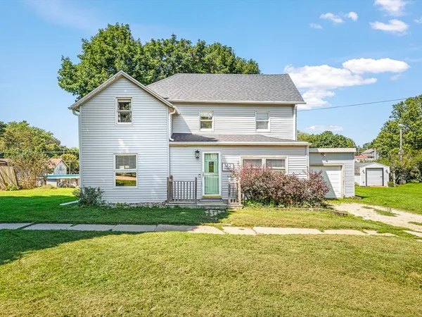 $165,000 | 312 North Stanton Street, Davis, IL 61019