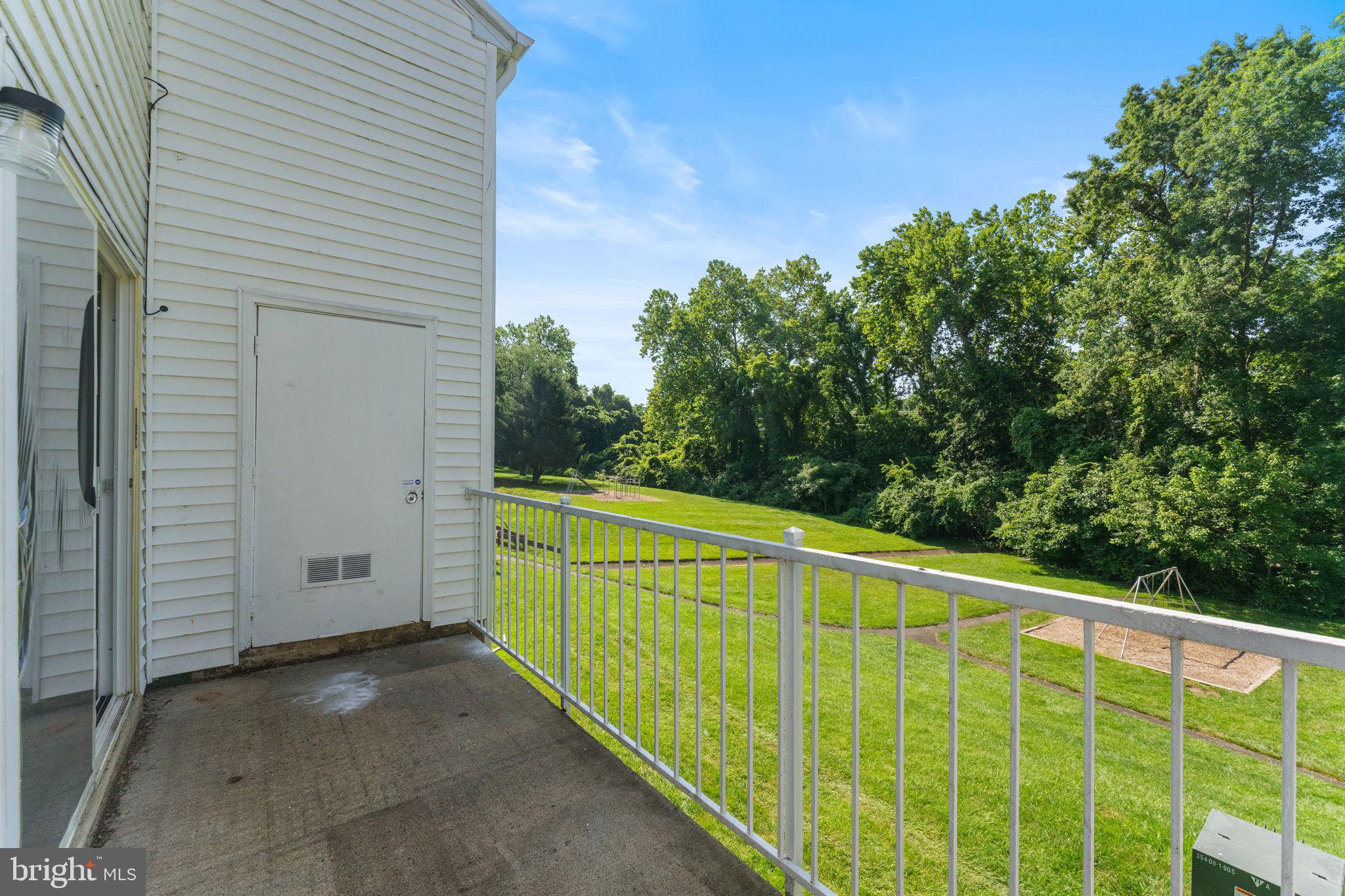 14489 Golden Oak Road Centreville, VA 20121 - Photo 19 of 27 a view of a green field