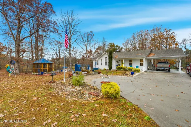 $335,000 | 2039 Highway 322, Sweetwater, TN 37874