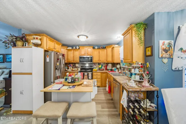 $335,000 | 2039 Highway 322, Sweetwater, TN 37874