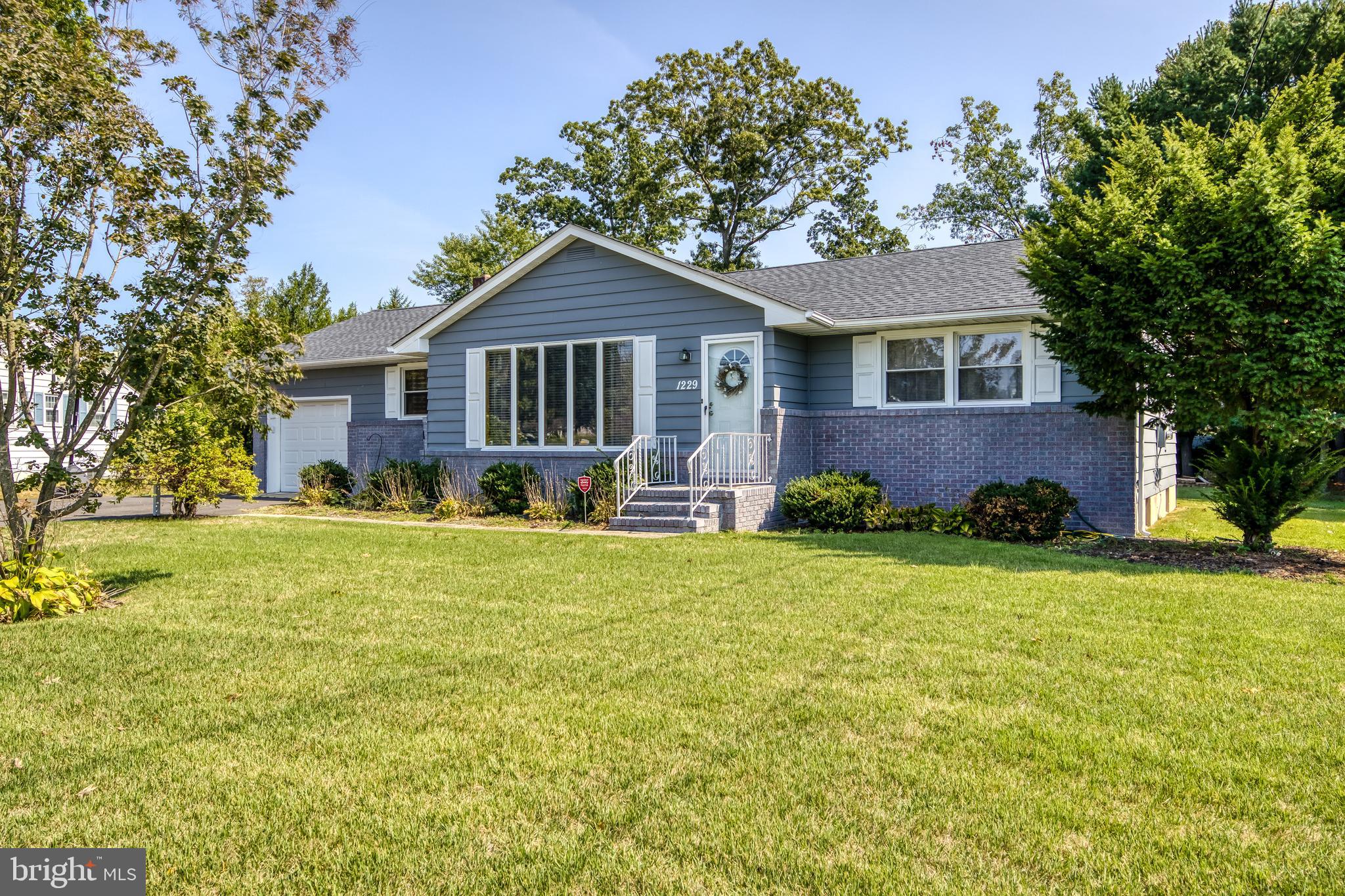 1229 Harding Road Vineland, NJ 08361 - Photo 1 of 33