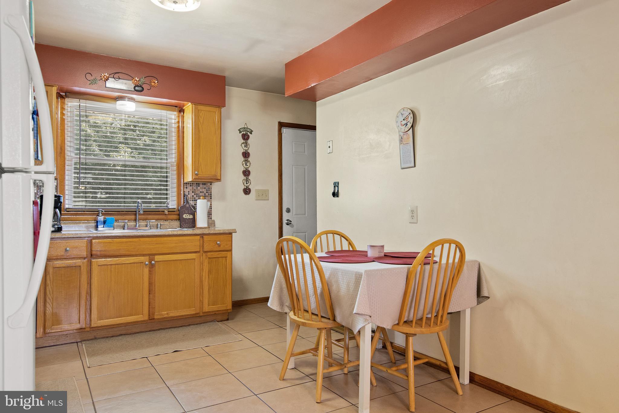 1229 Harding Road Vineland, NJ 08361 - Photo 4 of 33