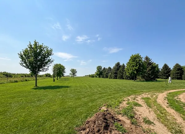 $60,000 | 19 Pheasant Drive, Slayton, MN 56172