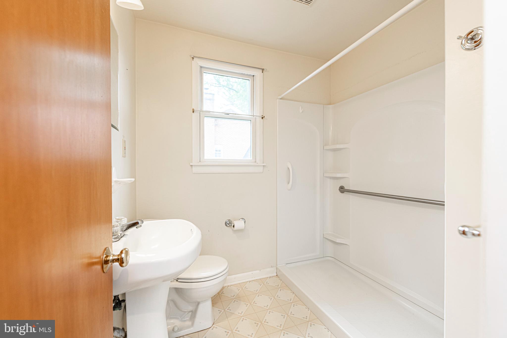 905 Wells Road Phoenixville, PA 19460 - Photo 17 of 23 Gallery Image 17