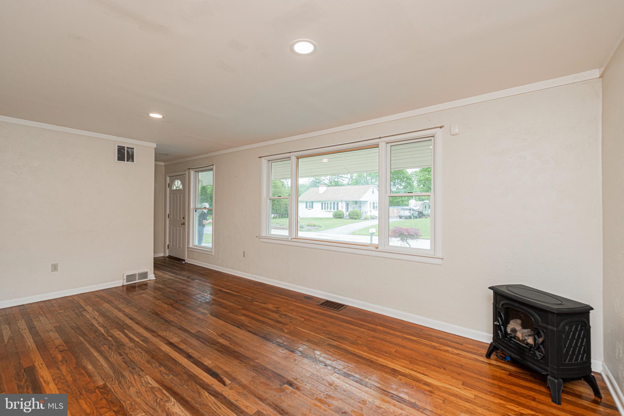 905 Wells Road Phoenixville, PA 19460 - Photo 6 of 23 Gallery Image 6