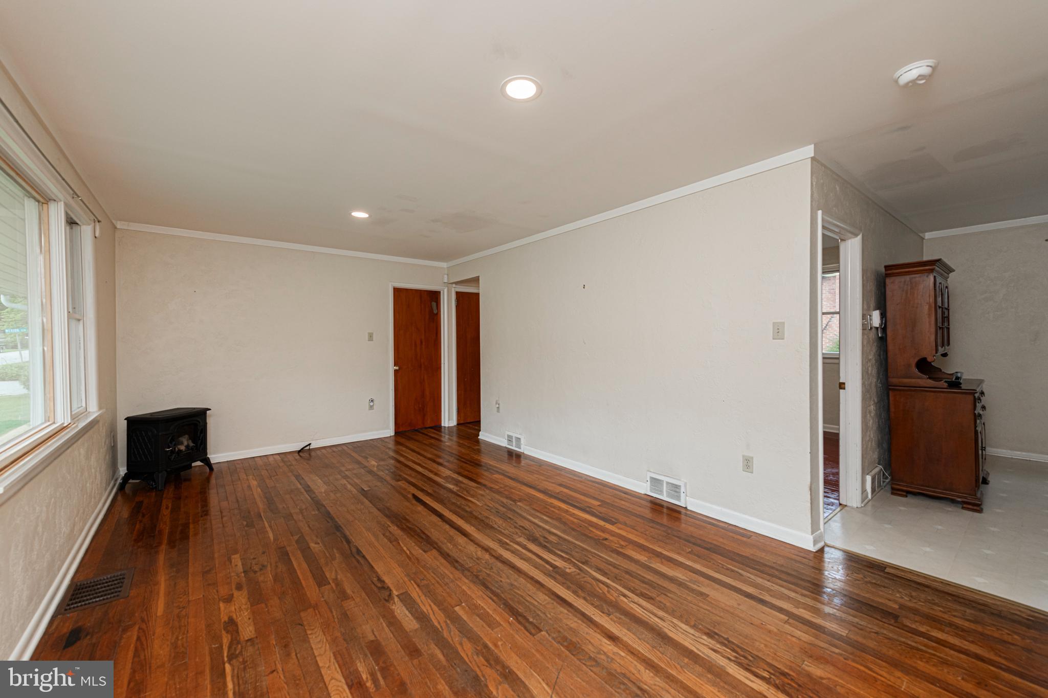 905 Wells Road Phoenixville, PA 19460 - Photo 7 of 23 Gallery Image 7