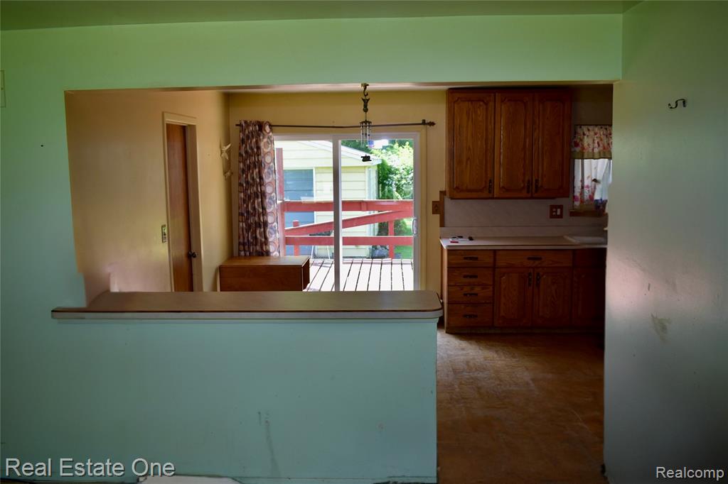 25541 King Road Flat Rock, MI 48134 - Photo 8 of 26 Gallery Image 8