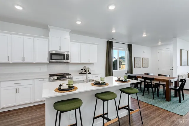 $440,900 | 4131 West Perspective Street, Eagle, ID 83616