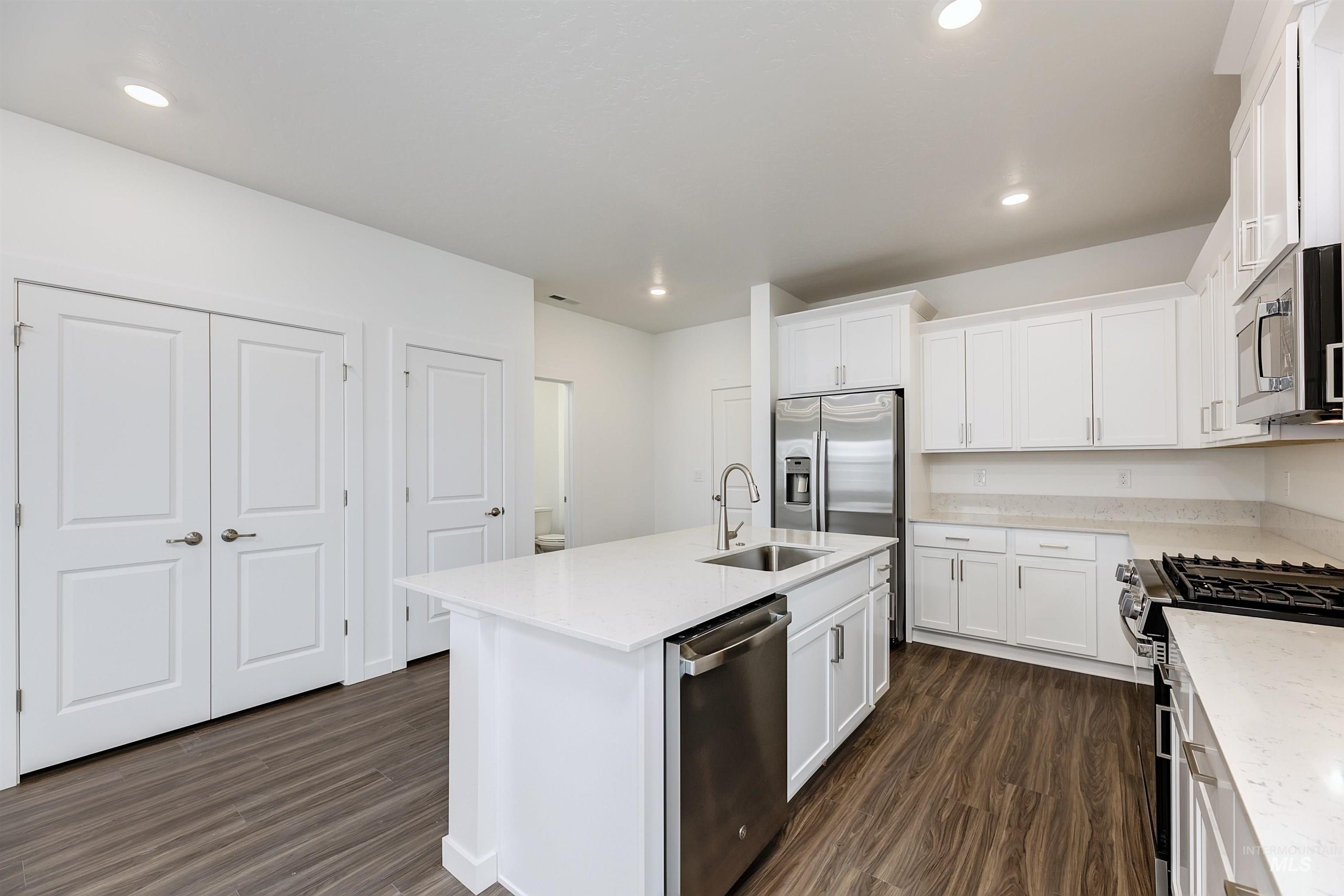 4131 West Perspective Street Eagle, ID 83616 - Photo 8 of 18