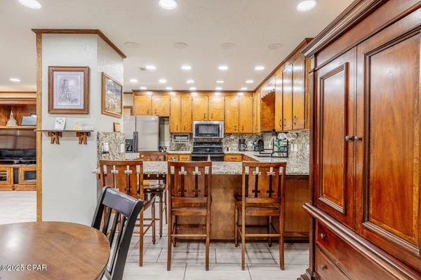 $532,900 | 2706 Sapp Road, Cottondale, FL 32431