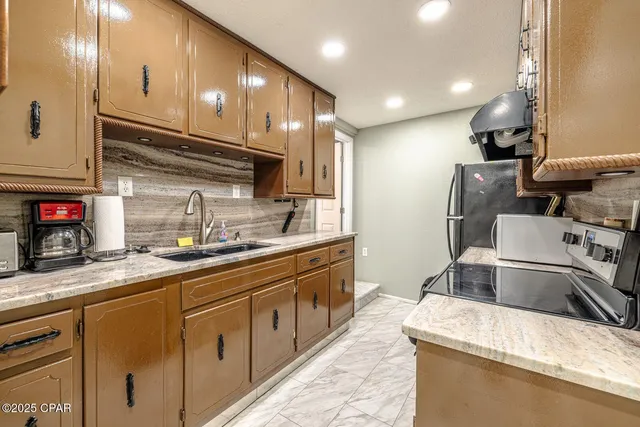 $542,900 | 2706 Sapp Road, Cottondale, FL 32431