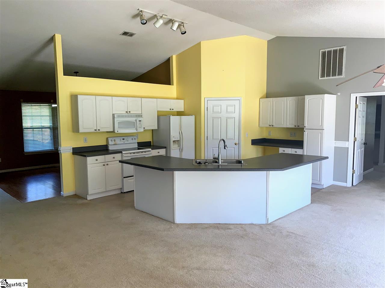 3702 Ballenger Road Greer, SC 29651 - Photo 14 of 24