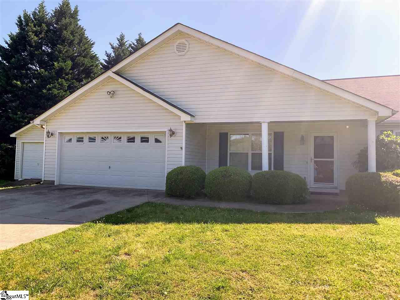 3702 Ballenger Road Greer, SC 29651 - Photo 4 of 24