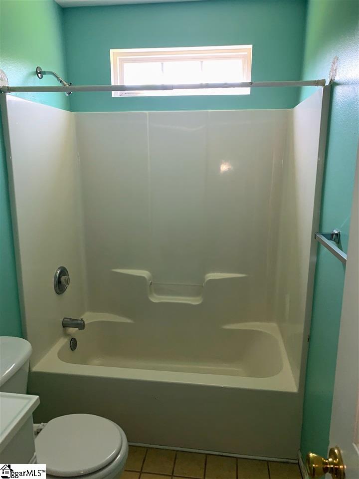 3702 Ballenger Road Greer, SC 29651 - Photo 9 of 24