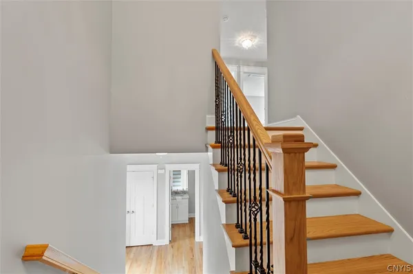 $549,900 | 104 Arch Stone Way, Camillus, NY 13031