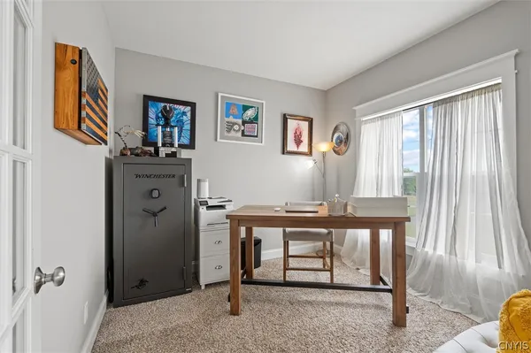 $549,900 | 104 Arch Stone Way, Camillus, NY 13031