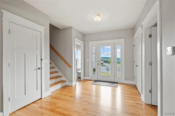 $549,900 | 104 Arch Stone Way, Camillus, NY 13031