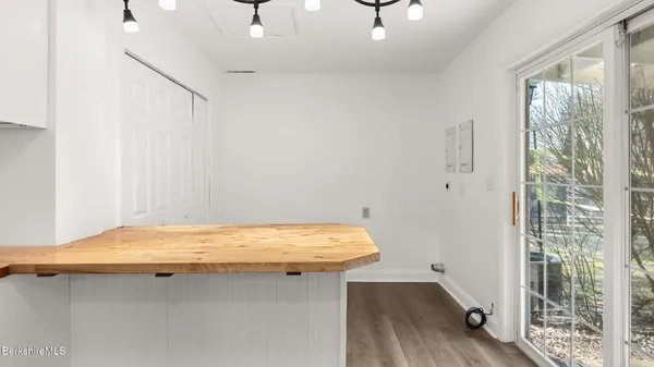 $278,000 | 145 Jason Street, Pittsfield, MA 01201