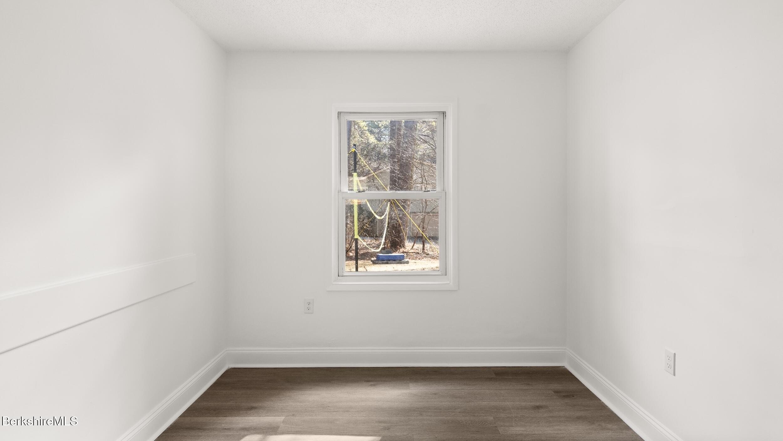 145 Jason Street Pittsfield, MA 01201 - Photo 17 of 27 Bedroom 2