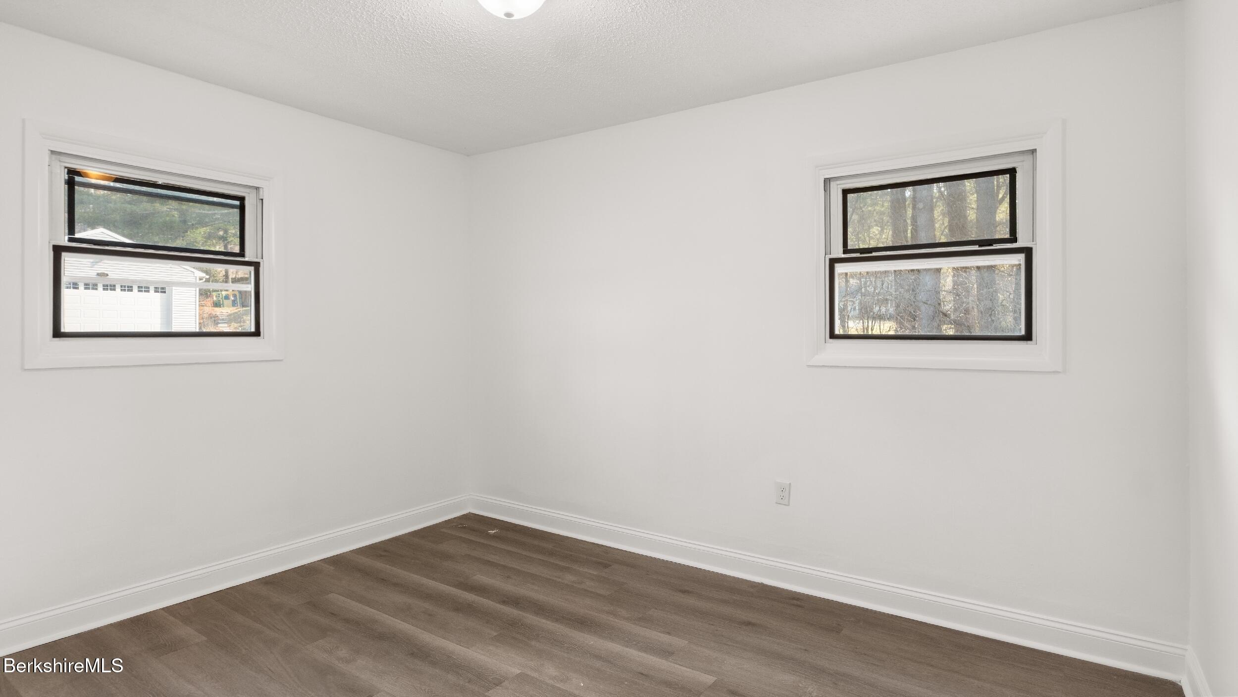 145 Jason Street Pittsfield, MA 01201 - Photo 19 of 27 Bedroom 3