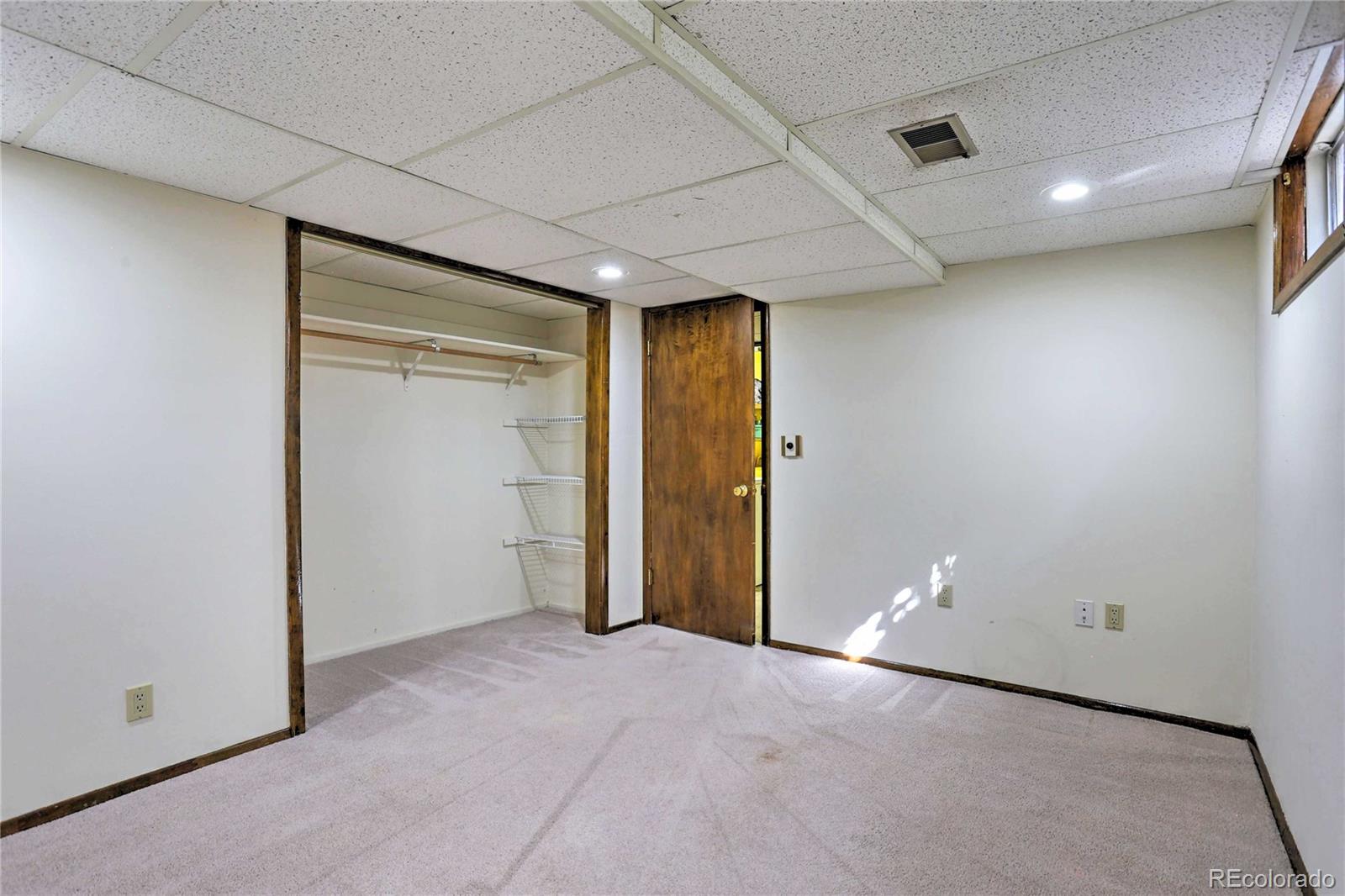 4452 South Xeric Way Denver, CO 80237 - Photo 36 of 40 a view of an empty room