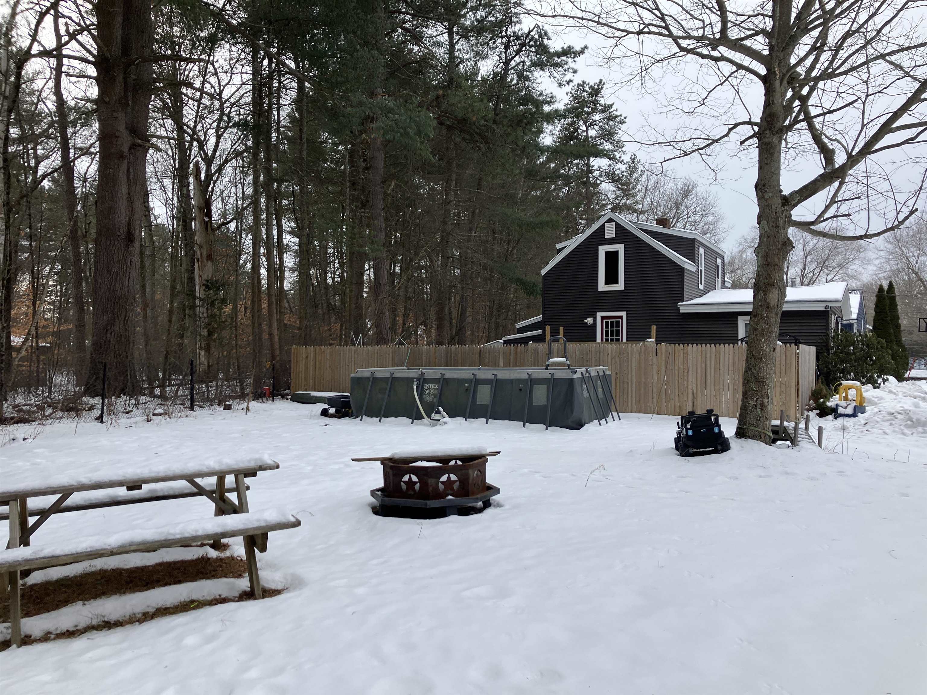 5 Jefferson Avenue Rochester, NH 03867 - Photo 4 of 17