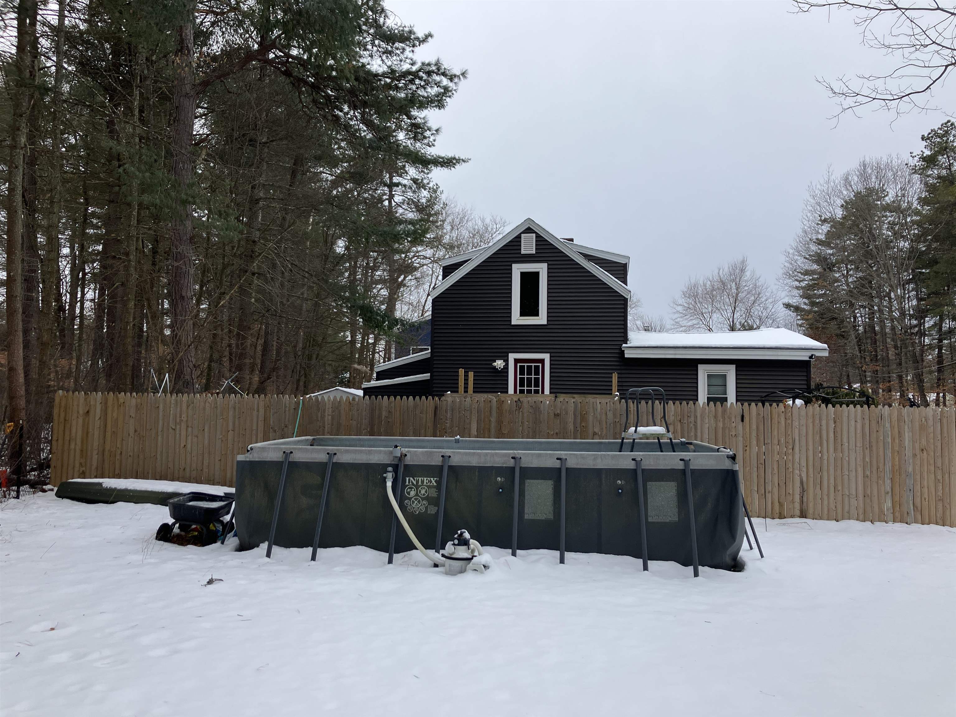 5 Jefferson Avenue Rochester, NH 03867 - Photo 6 of 17