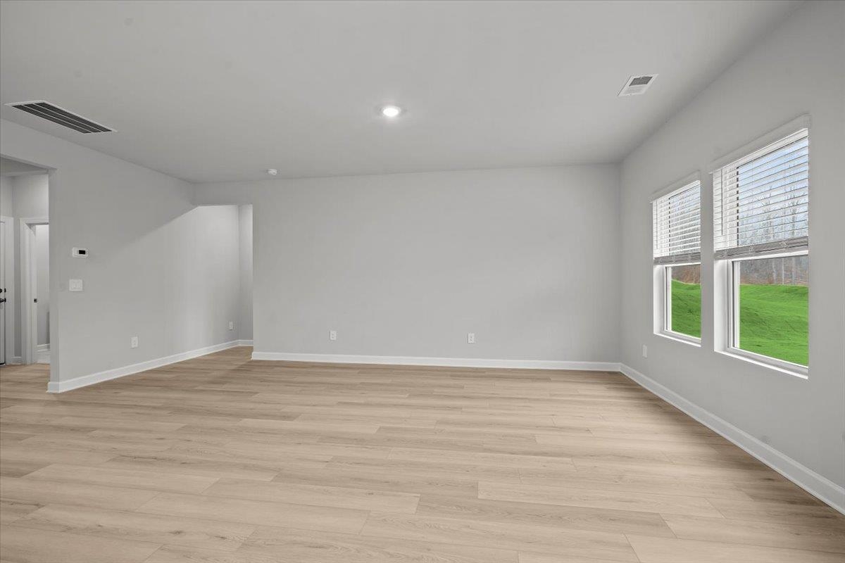 1588 Switchback Circle Moore, SC 29369 - Photo 5 of 32