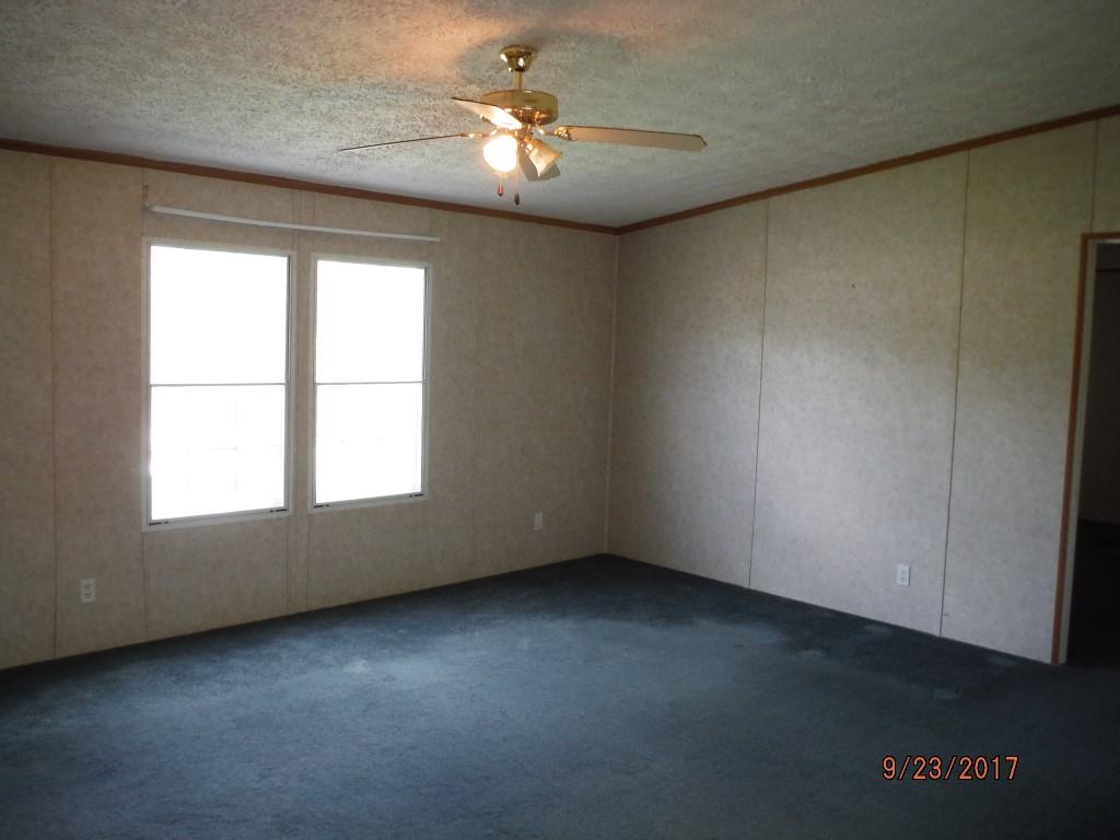 342 Middle School Road Centerville, TN 37033 - Photo 13 of 21 Gallery Image 13