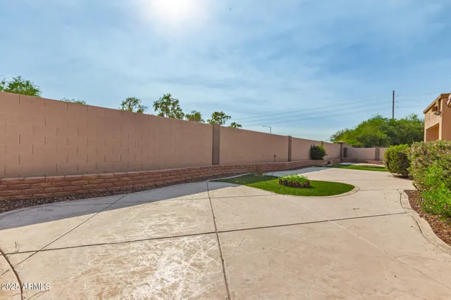 $1,800 | 3492 South 162nd Lane, Goodyear, AZ 85338
