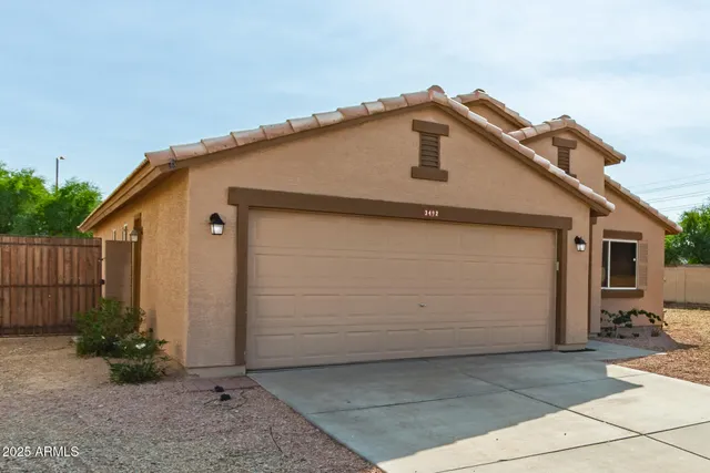 $1,800 | 3492 South 162nd Lane, Goodyear, AZ 85338