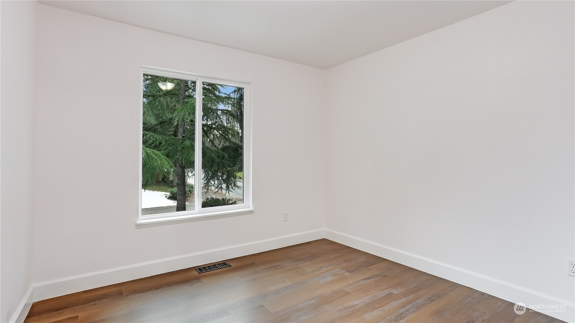 15904 Southeast 178th Court Renton, WA 98058 - Photo 17 of 27 Gallery Image 17