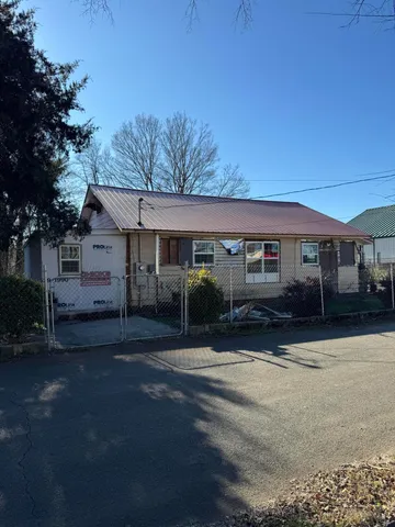 $269,000 | 380 4th Street Northeast, Cleveland, TN 37311