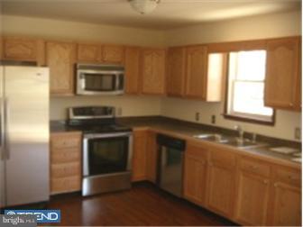 118 Gumspring Road Newark, DE 19713 - Photo 9 of 10 Kitchen