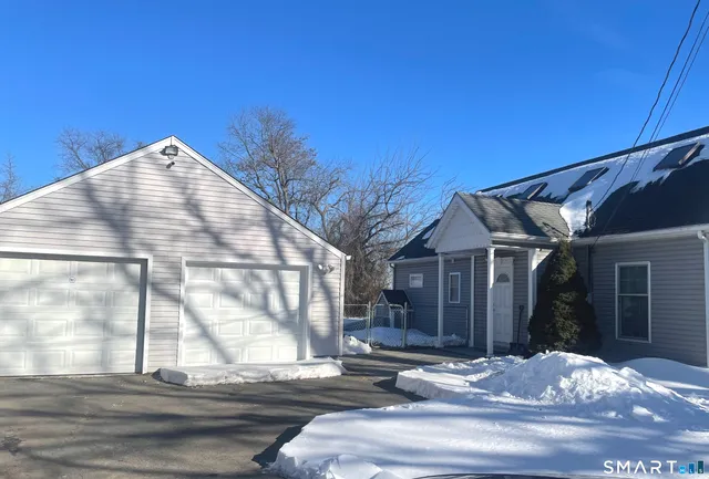 $2,950 | 350 Access Road, Stratford, CT 06615