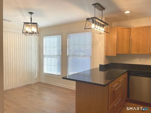 $2,950 | 350 Access Road, Stratford, CT 06615