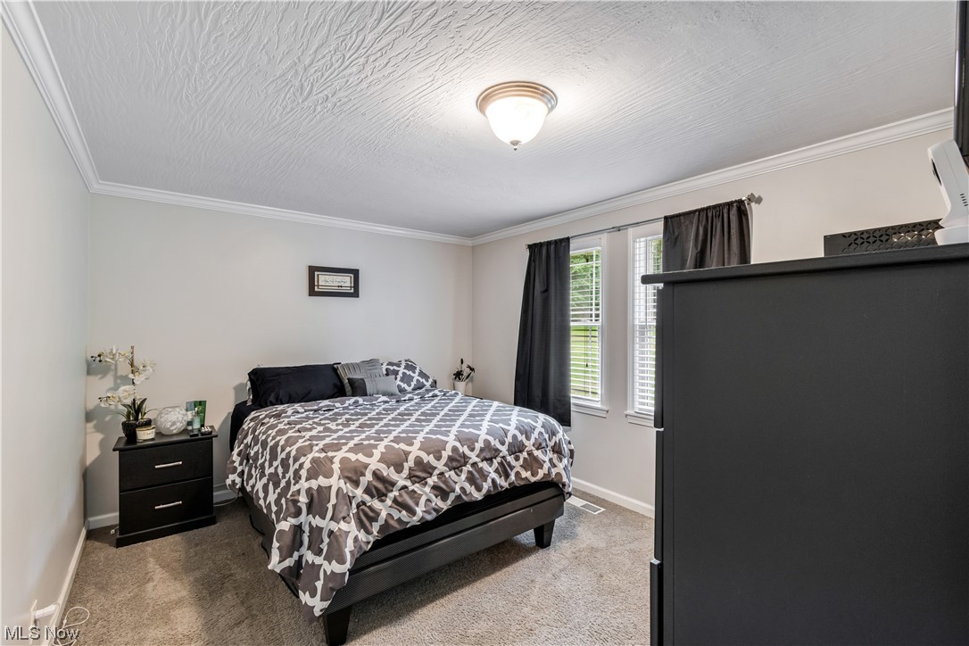 5254 Tyner Street Northwest Canton, OH 44708 - Photo 11 of 26 Gallery Image 11