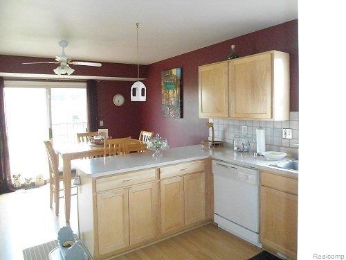 28366 Gamble Road New Baltimore, MI 48047 - Photo 8 of 21 006.JPG
