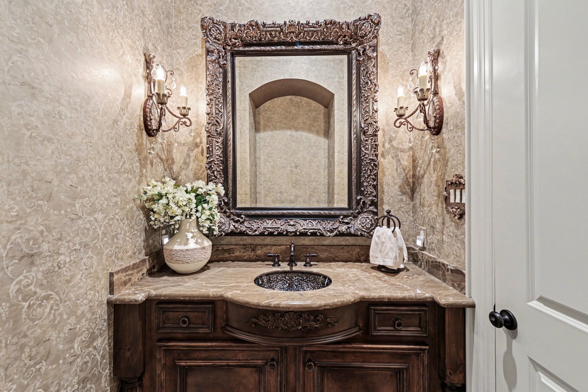 3 Player Ridge Court The Woodlands, TX 77382 - Photo 16 of 50 Conveniently located half bathroom downstairs, just off the main living areas.