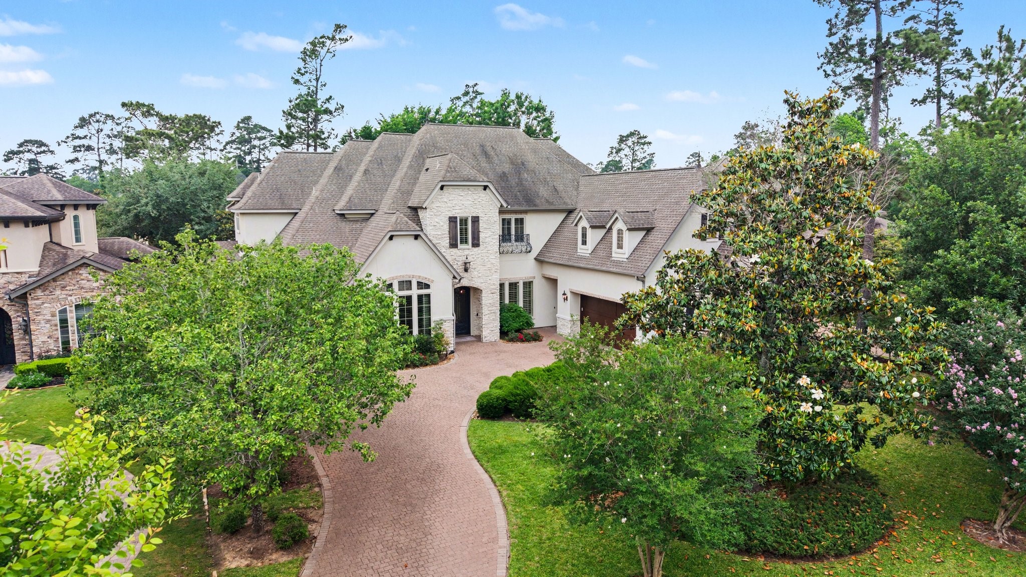 3 Player Ridge Court The Woodlands, TX 77382 - Photo 3 of 50 Aerial view of this luxurious estate.