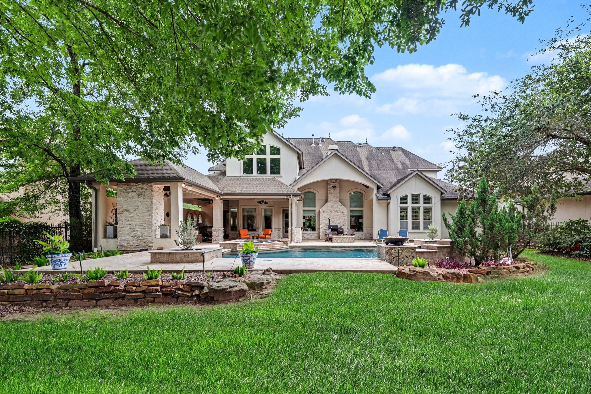3 Player Ridge Court The Woodlands, TX 77382 - Photo 40 of 50 This exquisite backyard retreat is perfect for elegant entertaining or serene relaxation.